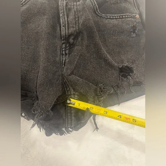 Wild Fable Size 6 Black Super High Rise Cut Off Shorts - Picture 7 of 7